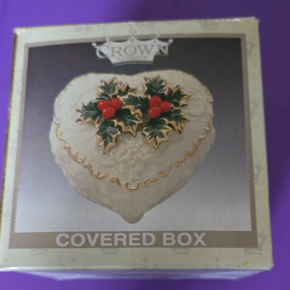 Crown Heart-Shaped Box with Holly Design